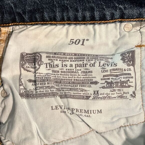 Levi’s Premium 501 ORIGINAL FIT HIGH RISE WOMEN'S SHORTS - Picture 13 of 14